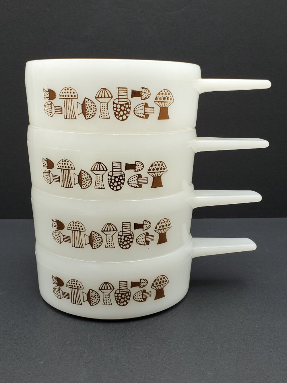 Jeannette Glass Glasbake Mushroom Stick Handle Soup Chili Chowder Bowls